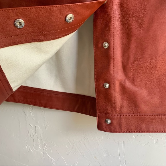 Topshop Dixie Vegan Leather Rust Color Snap Up Skirt Sz 8 Edgy Moto Casual Chic - Picture 4 of 7